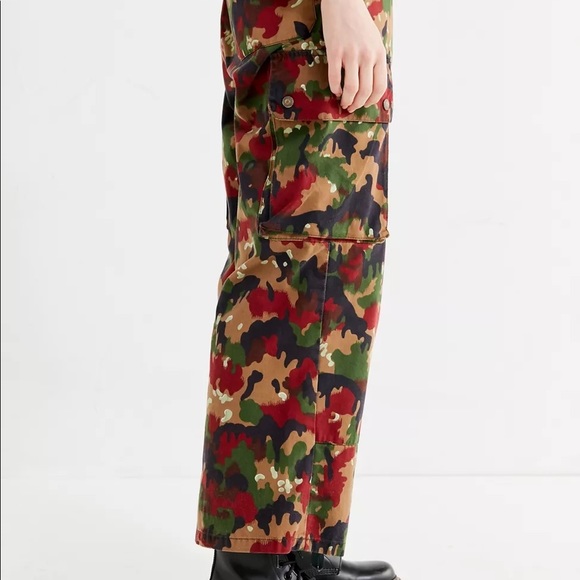 Brand New Urban Outfitters Army Cargo pants size 44 (12) - Picture 7 of 7